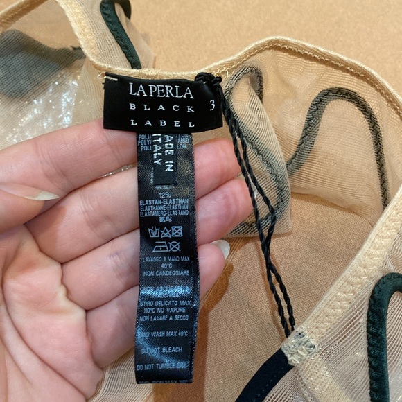 La Perla Nude Snake Thong - Picture 5 of 8